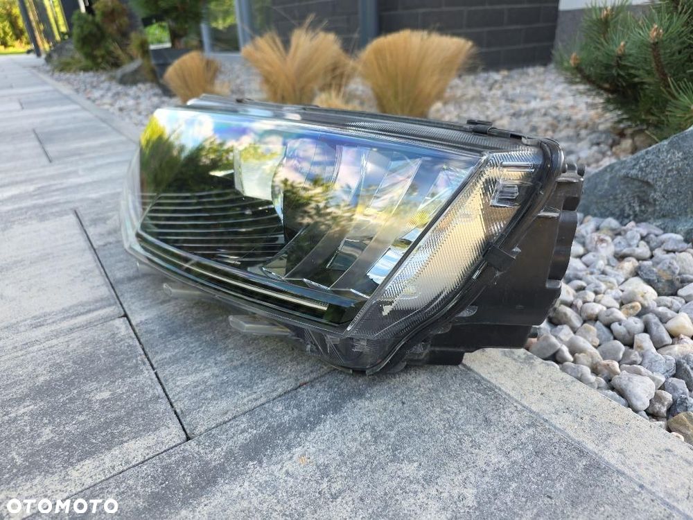 SKODA OCTAVIA 3 III 5E1 Lampa lewa przód Bi-Xenon Dynamic Led 5E1941015B - 4