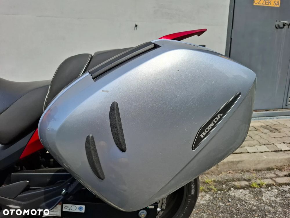 Honda CBF - 32