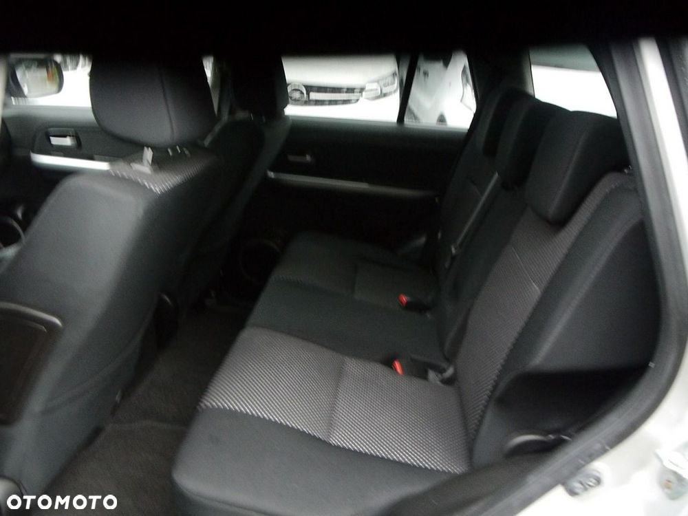 Suzuki Grand Vitara 1.9 DDiS Comfort - 30
