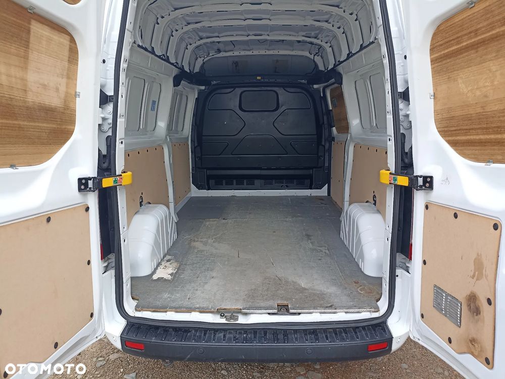 Ford TRANSIT CUSTOM - 8