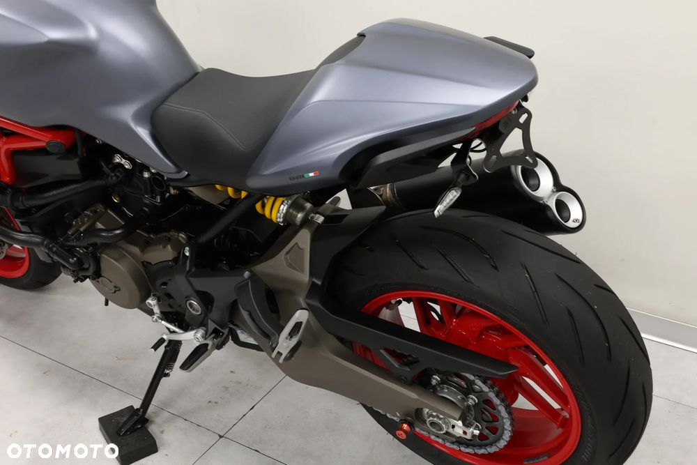 Ducati Monster - 19