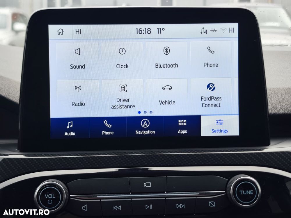 Ford Kuga 2.5 Duratec FHEV ST-LINE - 34