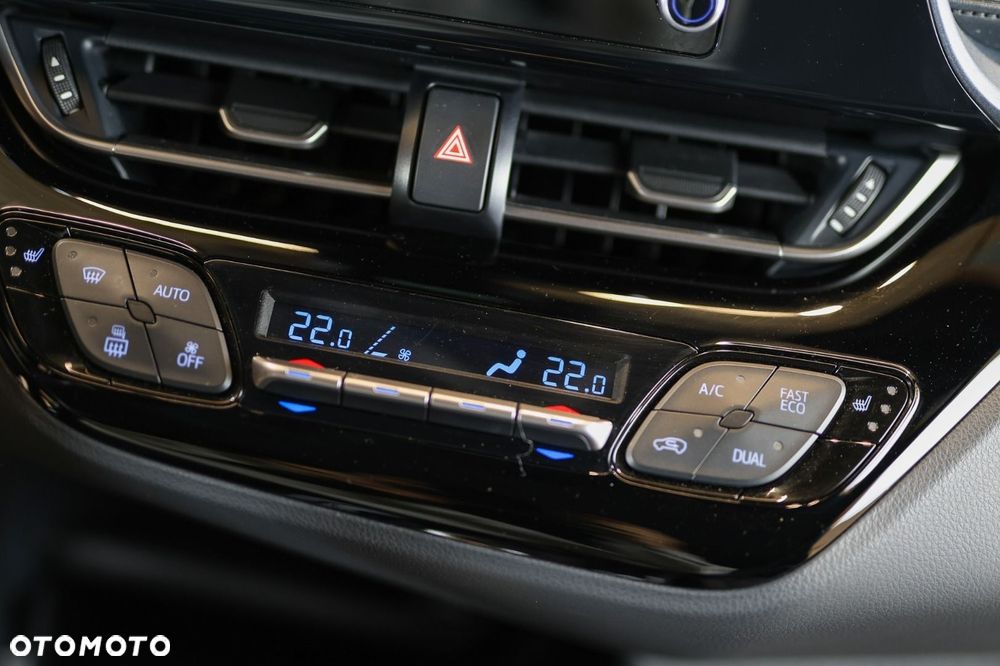 Toyota C-HR - 23