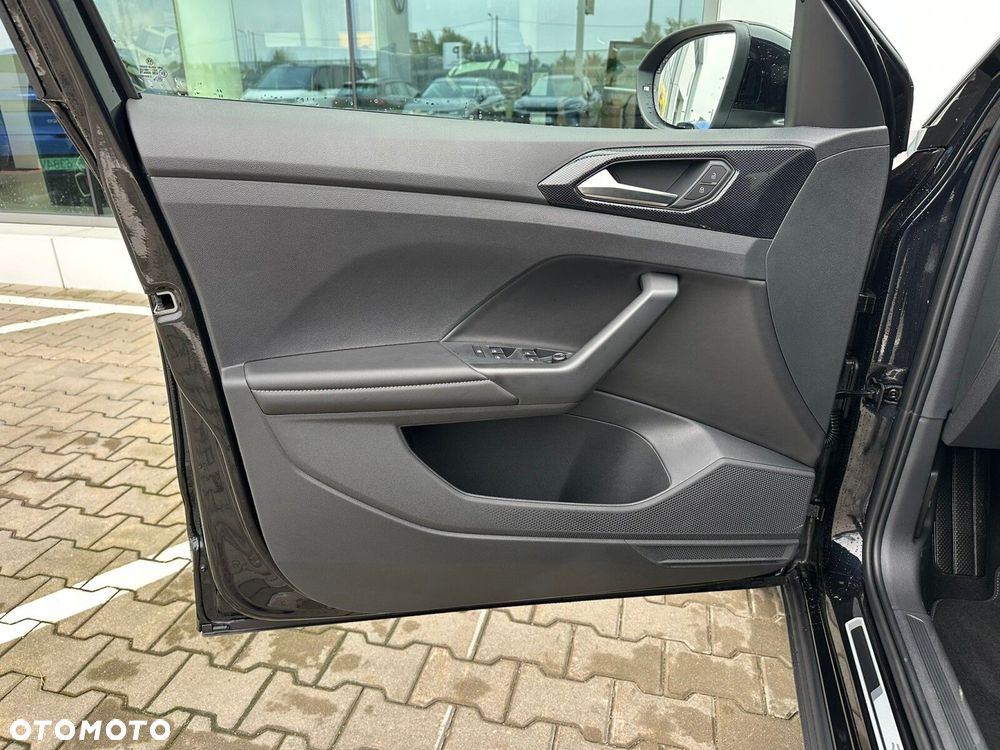 Volkswagen T-Cross 1.0 TSI R-Line Plus DSG - 9