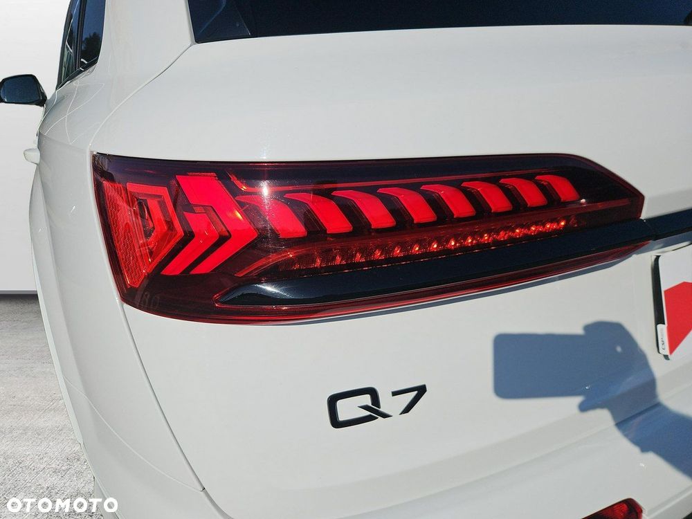 Audi Q7 - 30