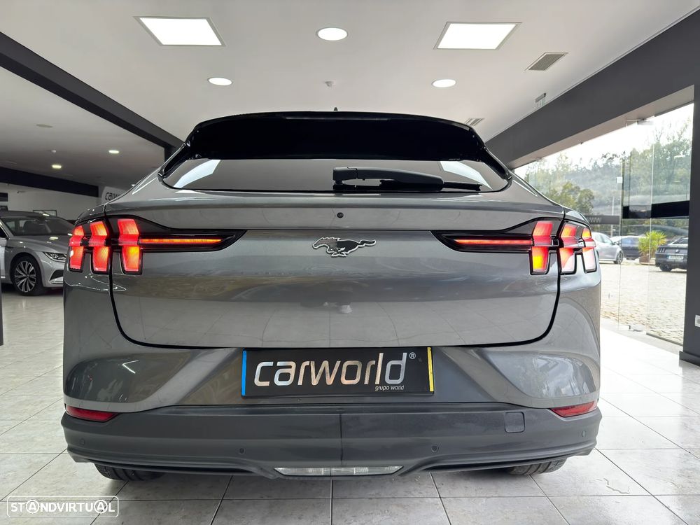 Ford Mustang Mach-E AWD PREMIUM - 4