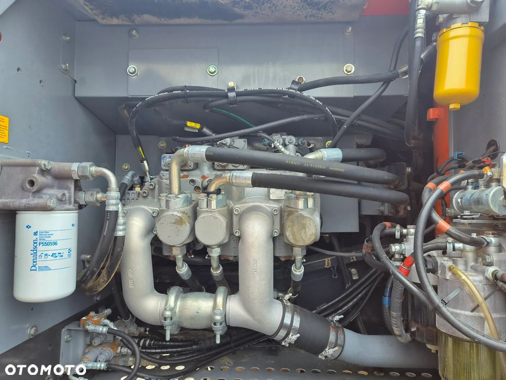 Hitachi ZX 250 LCN-5B spr z Niemiec - 14