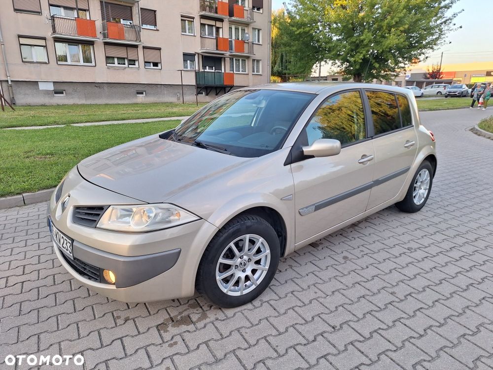 Renault Megane - 1