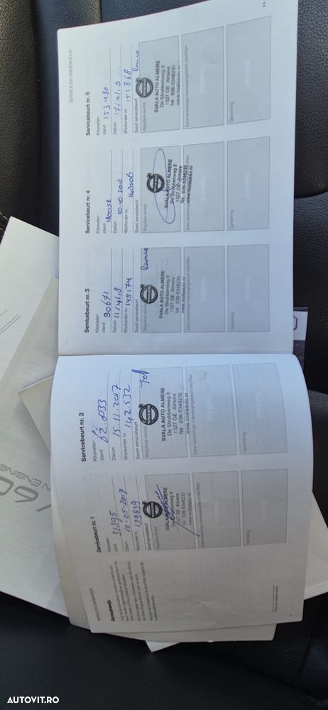 Volvo V60 D6 Plug-In-Hybrid AWD Geartronic Pure Limited - 30