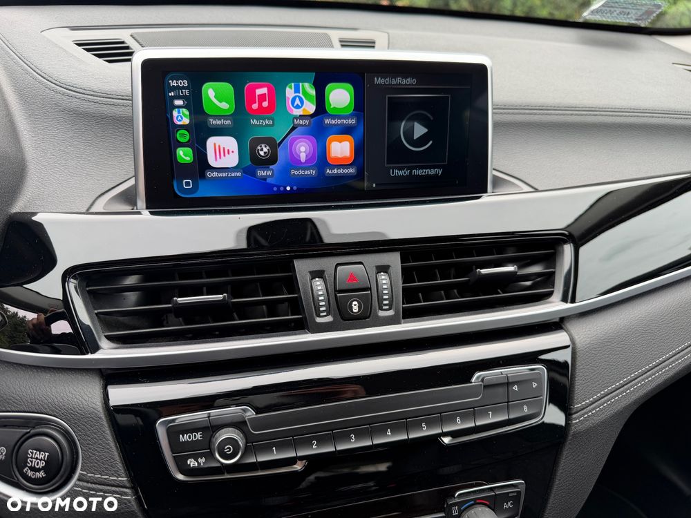 BMW X1 sDrive18i xLine - 11
