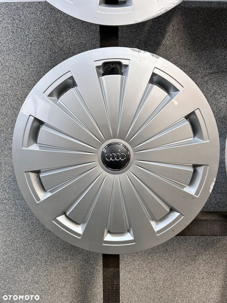 4 KOŁPAKI AUDI A4 8W0 16'' - 4