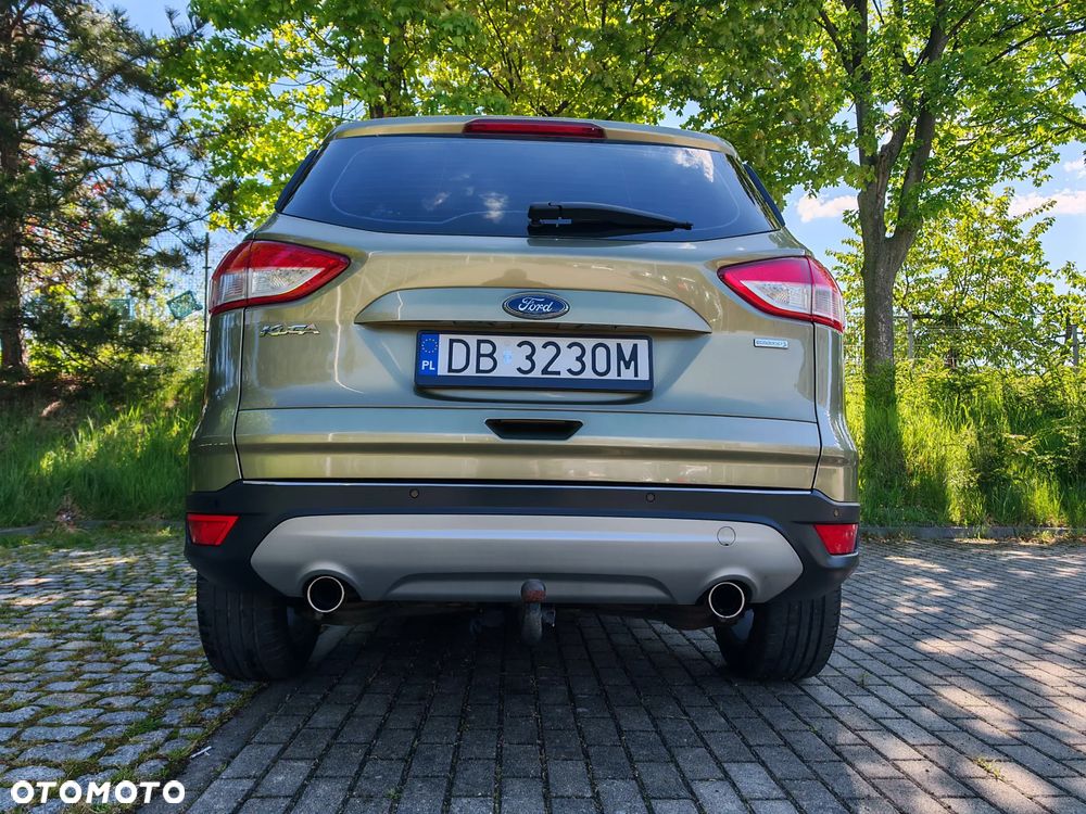 Ford Kuga 1.5 EcoBoost 2x4 Titanium - 35