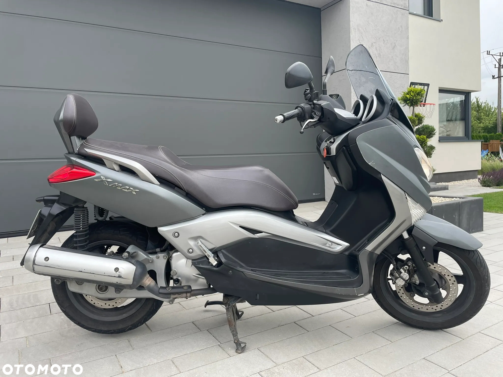 Yamaha X-max - 4
