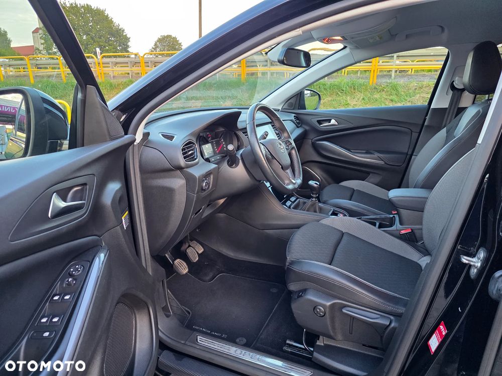 Opel Grandland X - 8