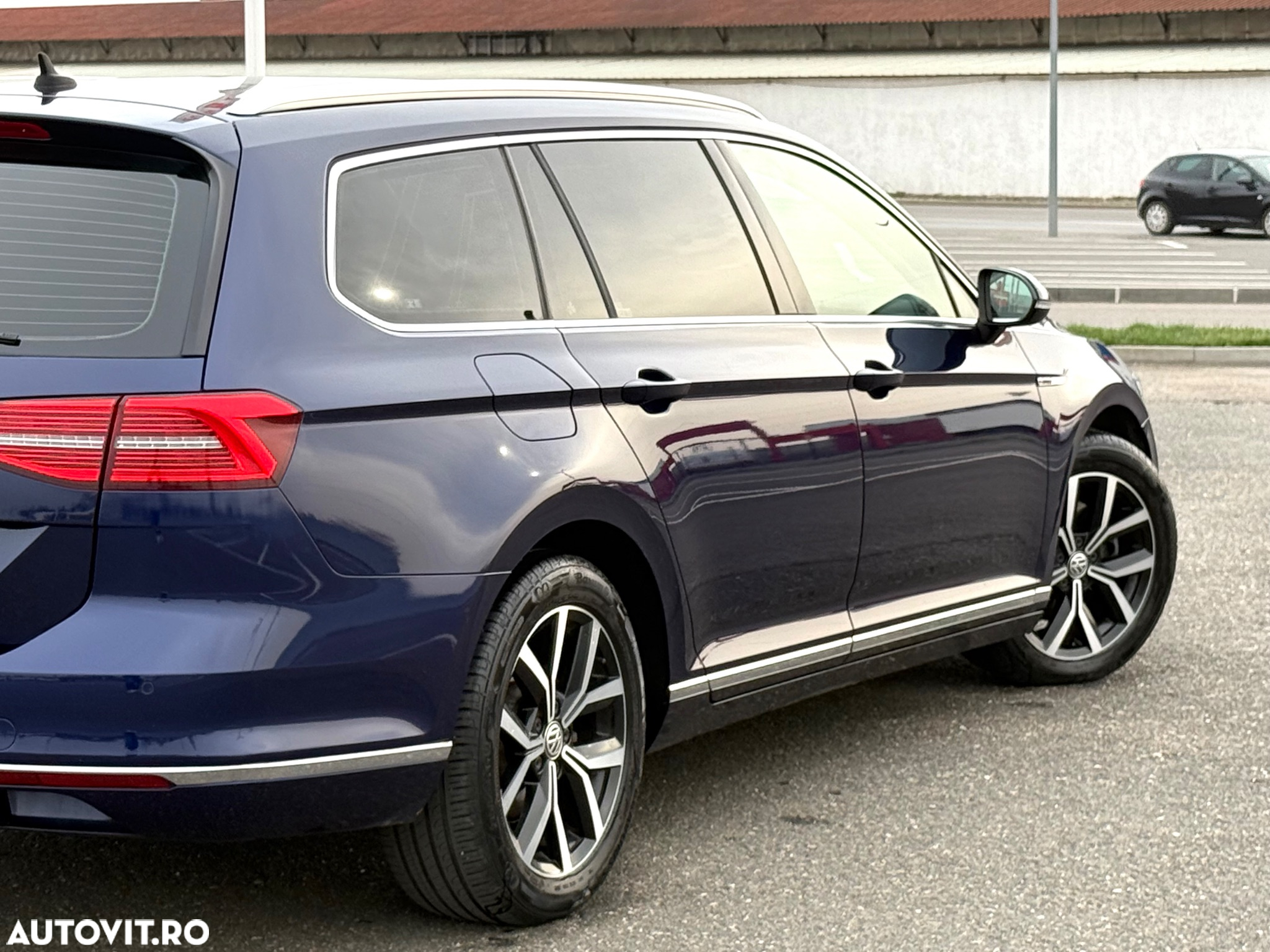 Volkswagen Passat 2.0 TDI DSG 4Motion Highline - 5