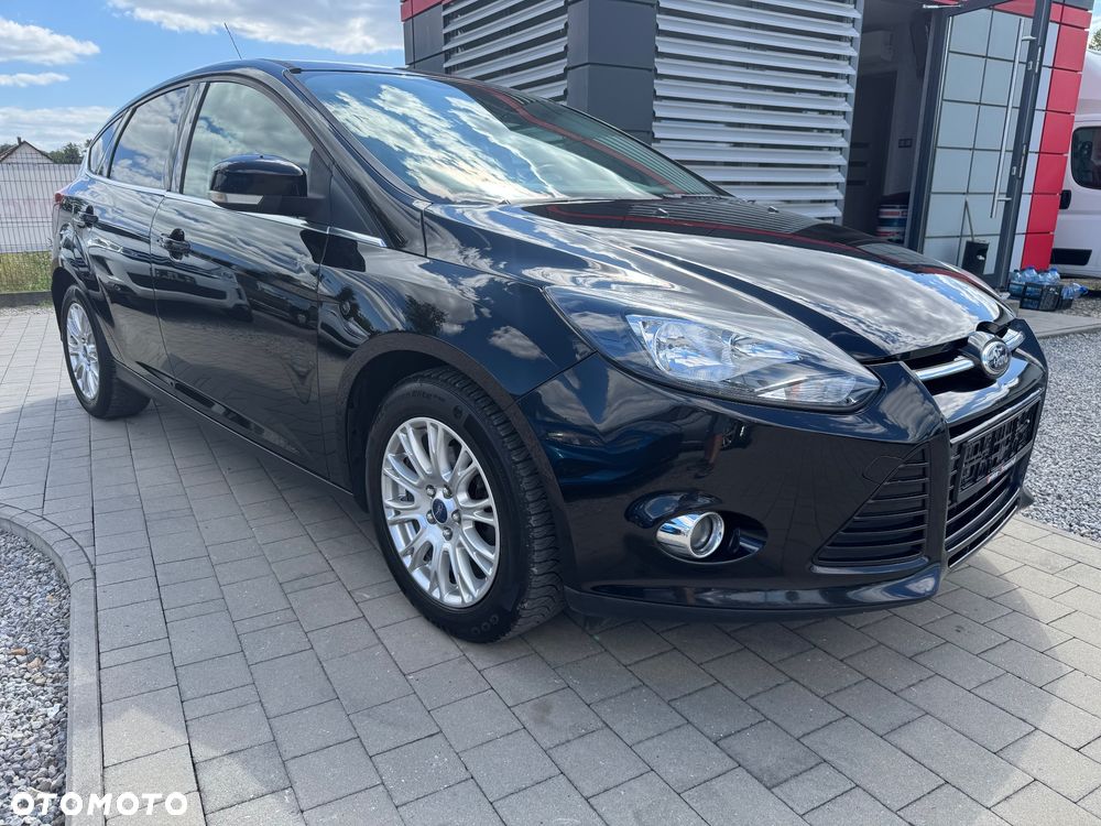Ford Focus 1.0 EcoBoost STart-Stopp-System TITANIUM - 2