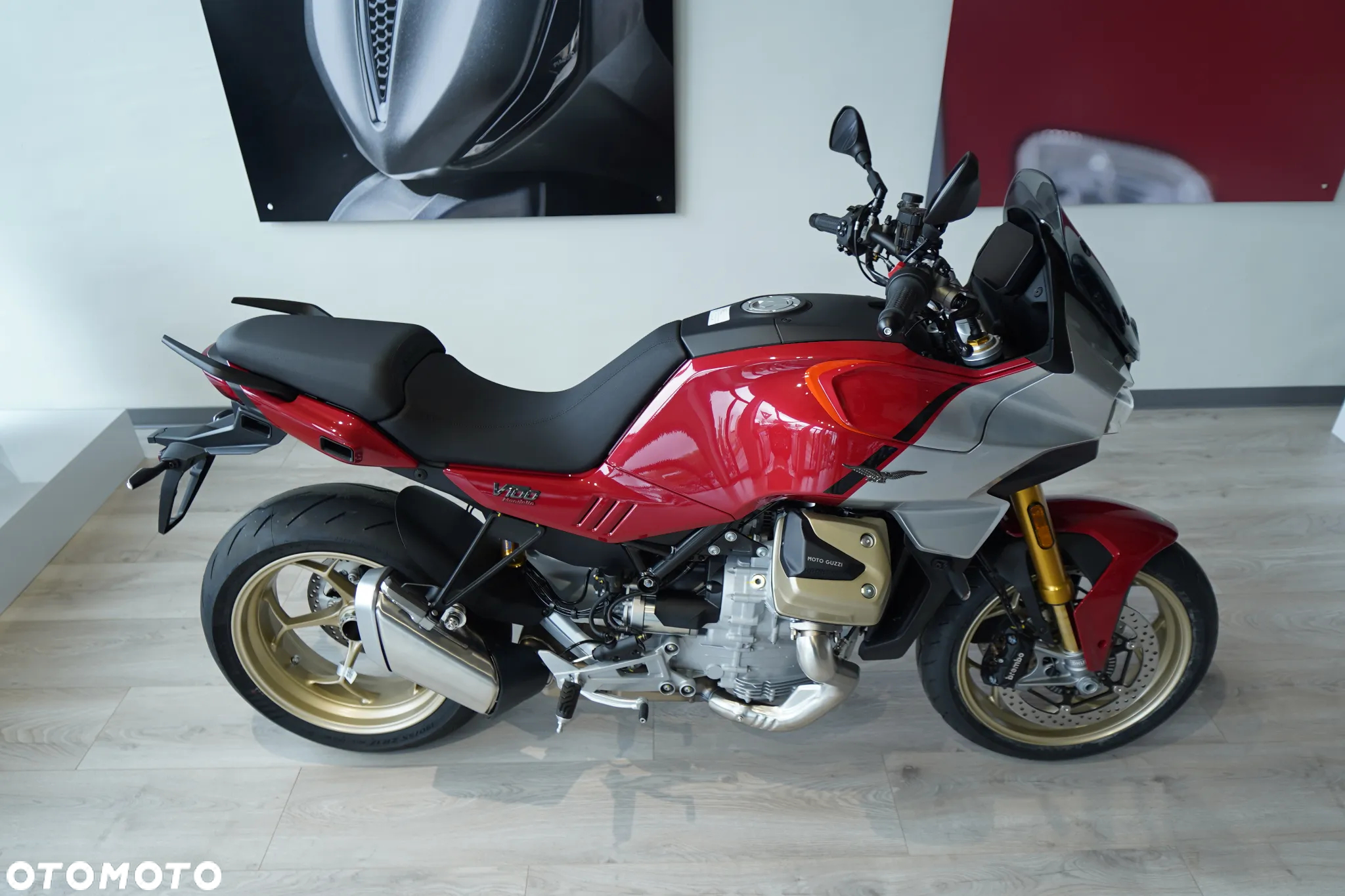 Moto Guzzi V100 Mandello - 2
