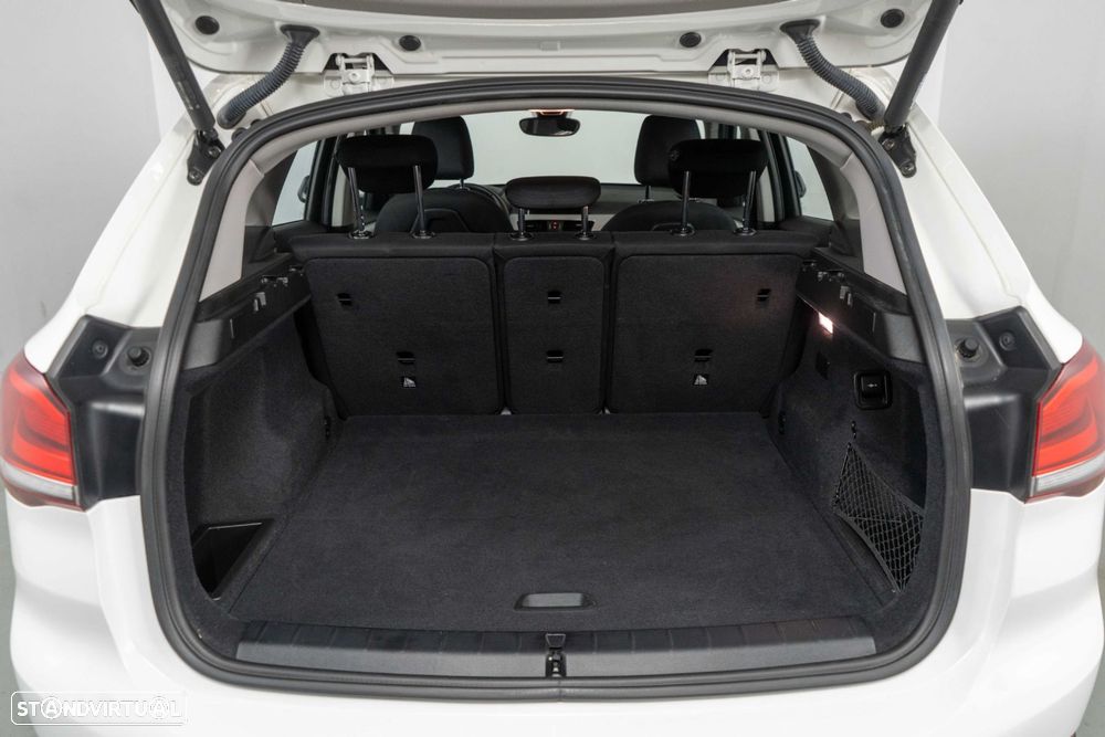 BMW X1 25 e xDrive Corporate Edition - 14