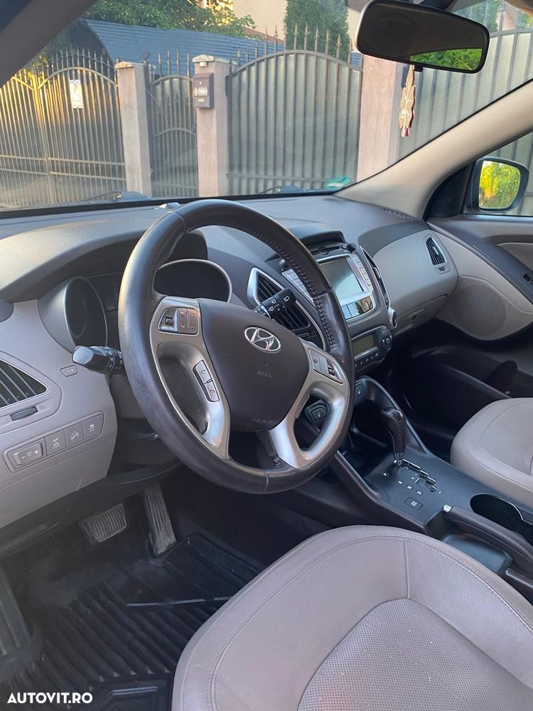 Hyundai ix35 2.0 CRDI High 4WD GLS Aut. Luxury - 6