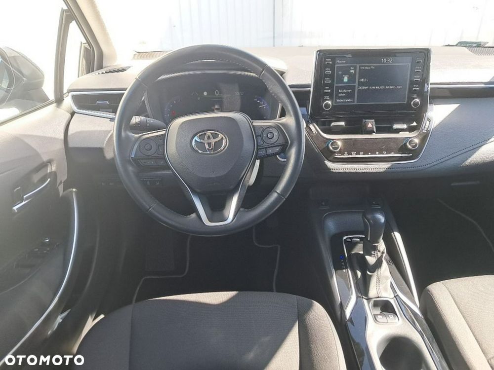 Toyota Corolla - 9