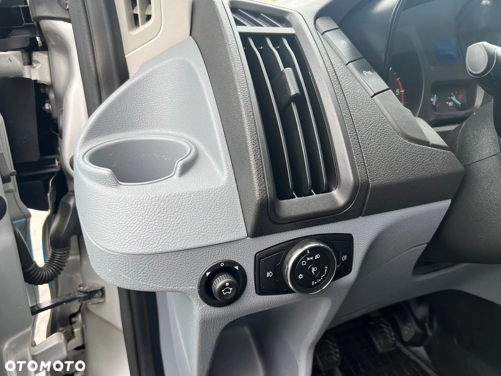 Ford Transit L2H2 Pkw VA Trend - 19