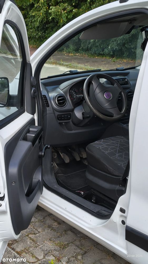 Fiat Fiorino 1.3 Multijet 16V Base - 10