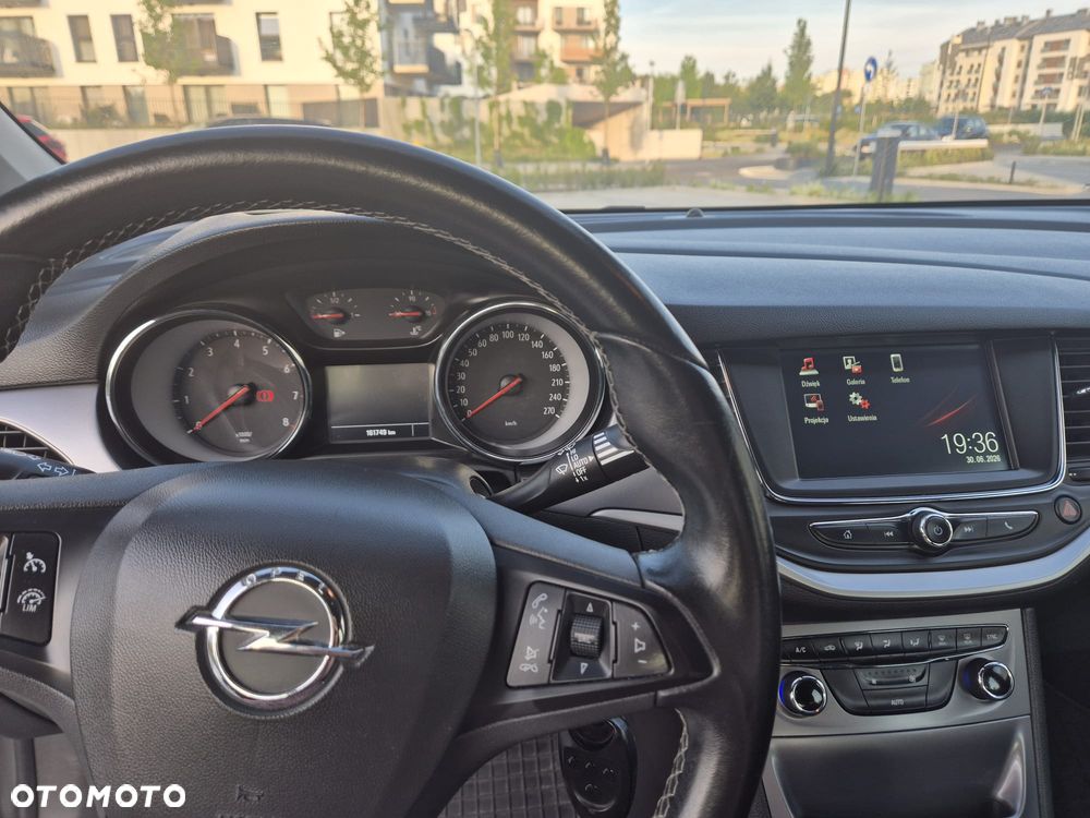 Opel Astra 1.4 Enjoy - 10