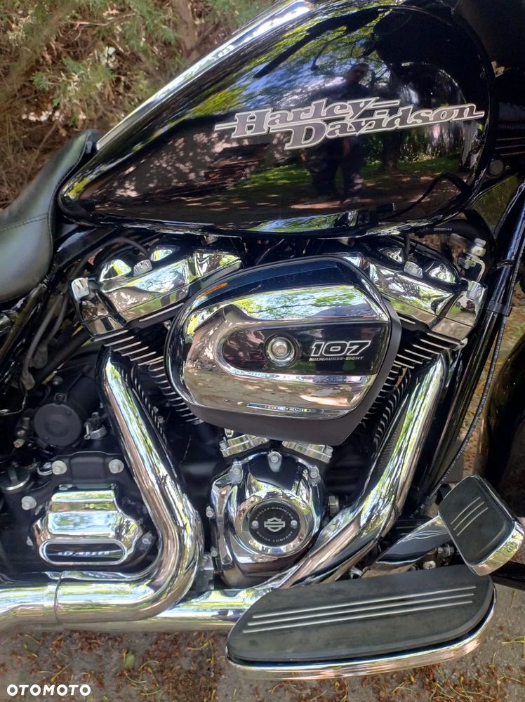 Harley-Davidson Touring Street Glide - 8