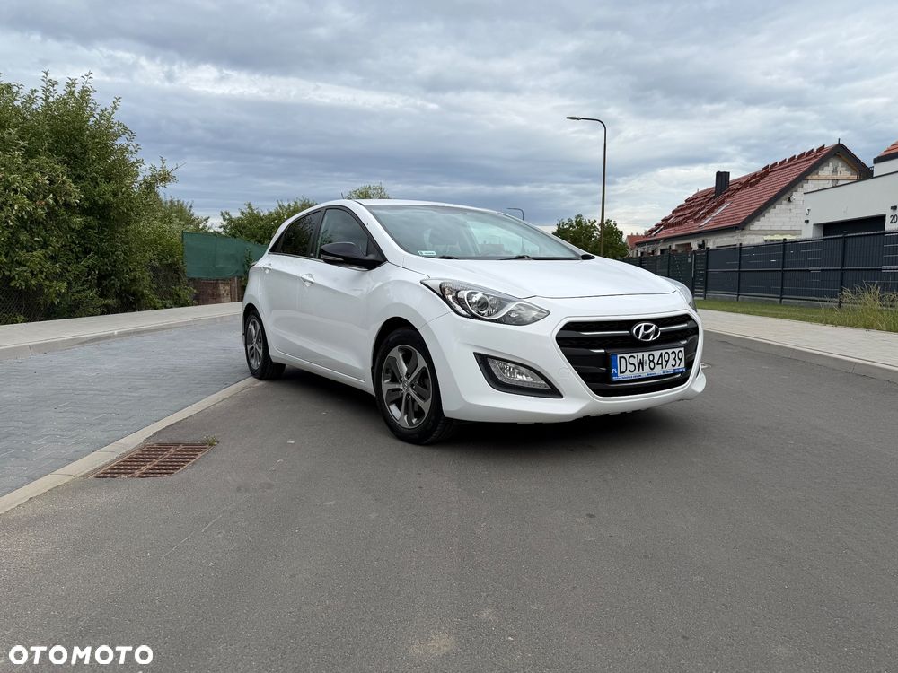 Hyundai i30 1.6 CRDi Comfort - 1