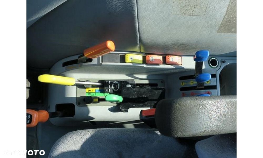 Deutz-Fahr Agrofarm 100 MFWD / 2005 - 13