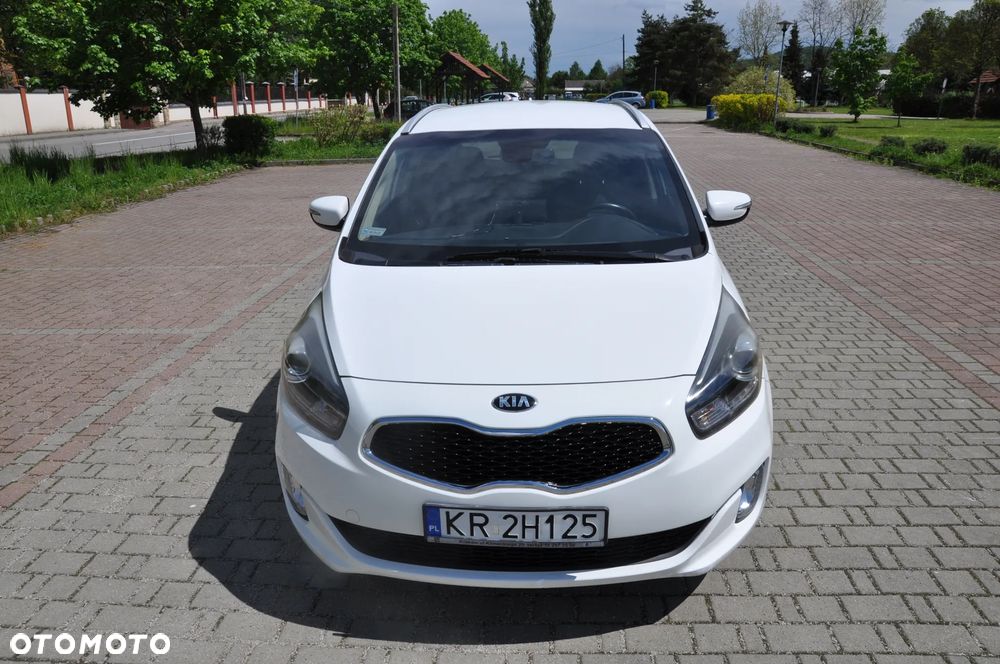 Kia Carens 1.6 GDI L - 2