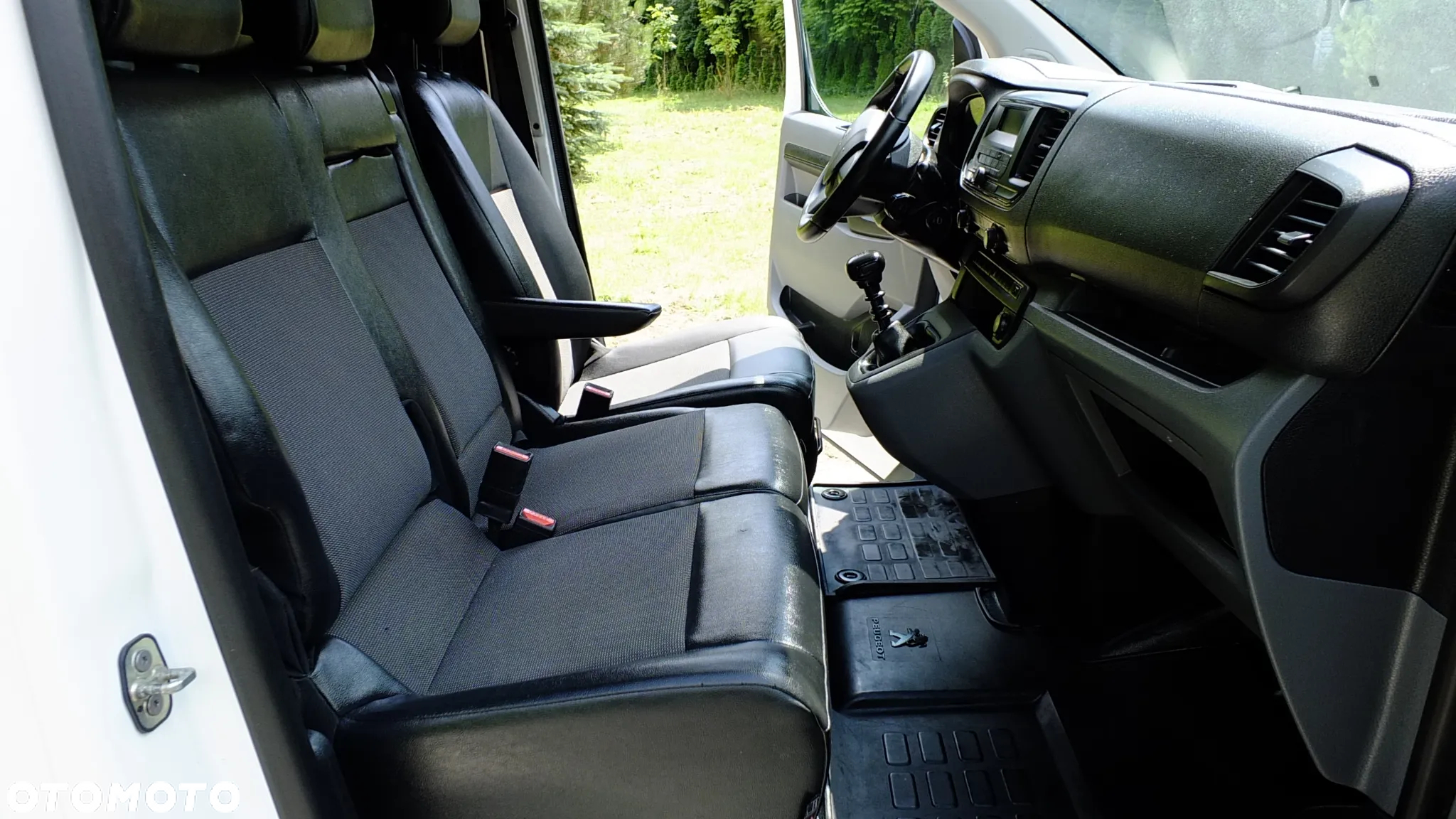 Peugeot EXPERT - 8