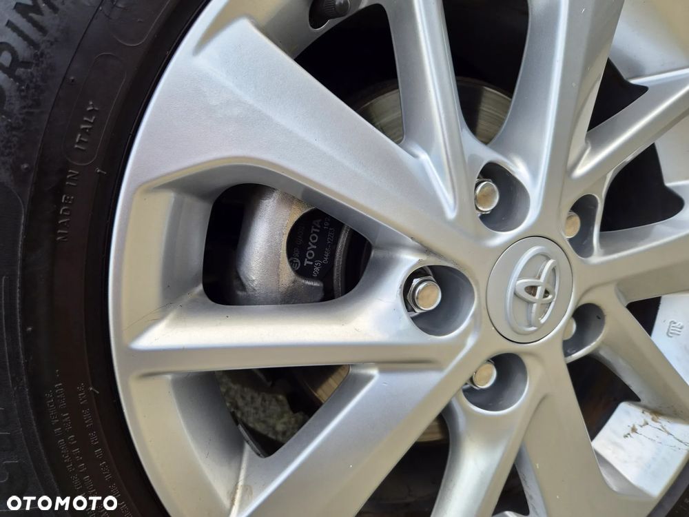 Toyota Auris 1.6 Premium - 13