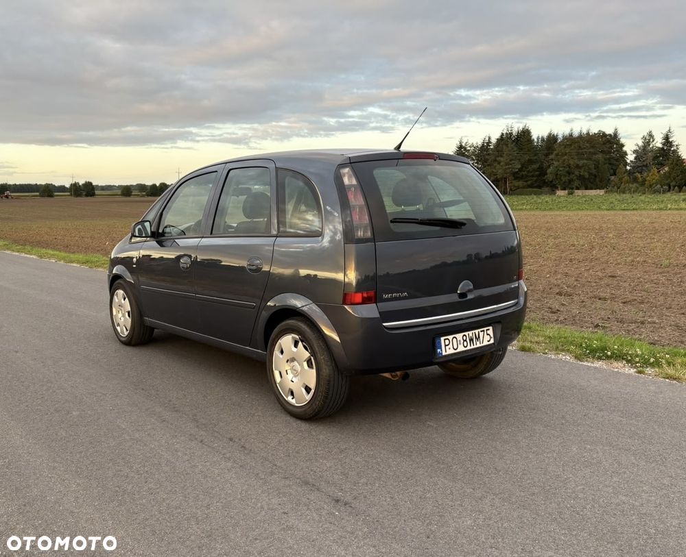 Opel Meriva 1.6 Enjoy - 10
