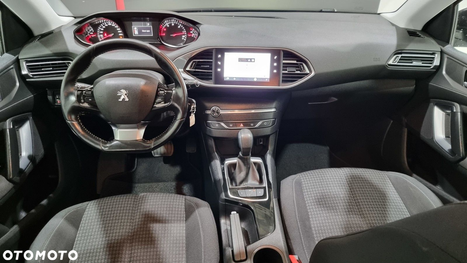 Peugeot 308 - 16