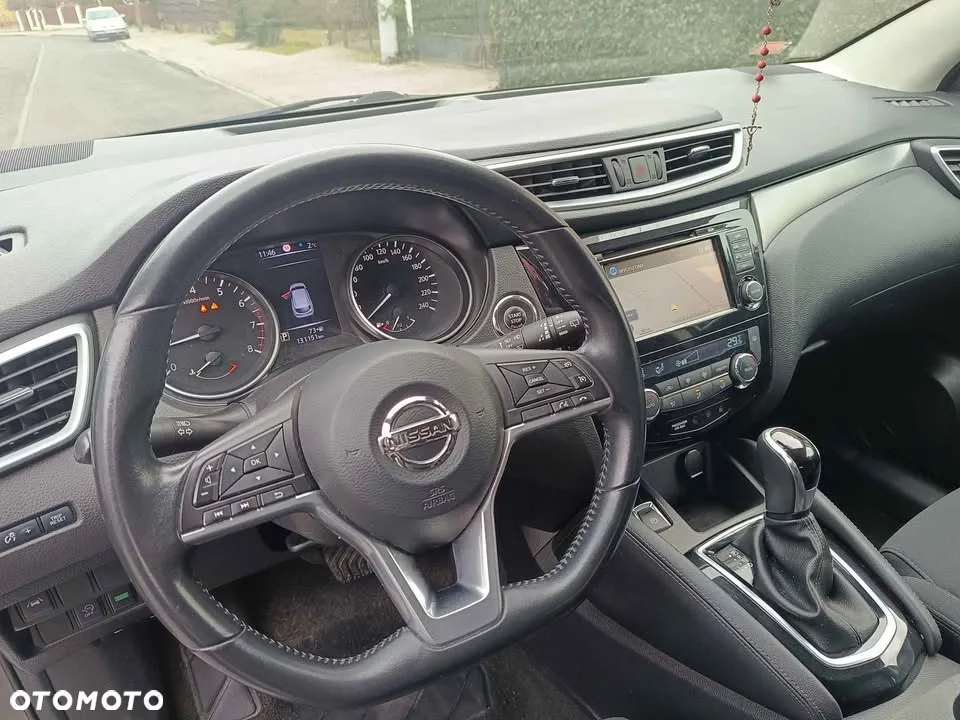 Nissan Qashqai 1.2 DIG-T N-Connecta Xtronic EU6 - 19