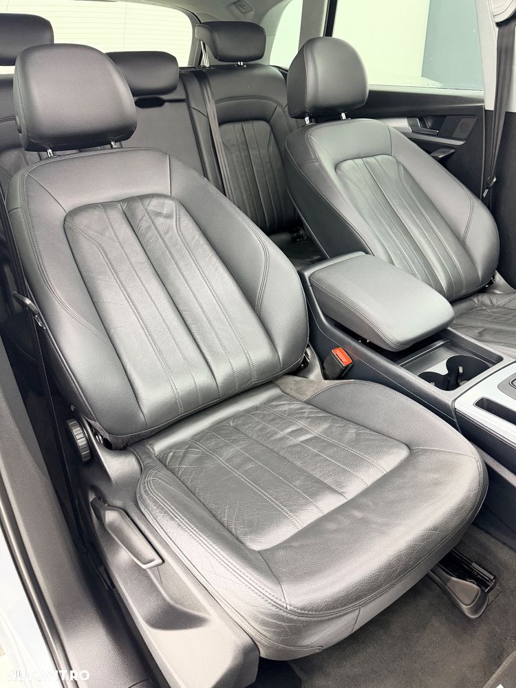 Audi Q5 40 TDI quattro S tronic design - 23