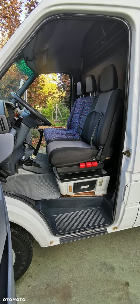 Mercedes-Benz Sprinter - 17