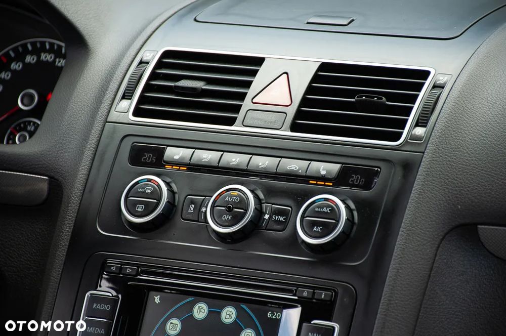 Volkswagen Touran 1.6 TDI DPF MATCH - 22