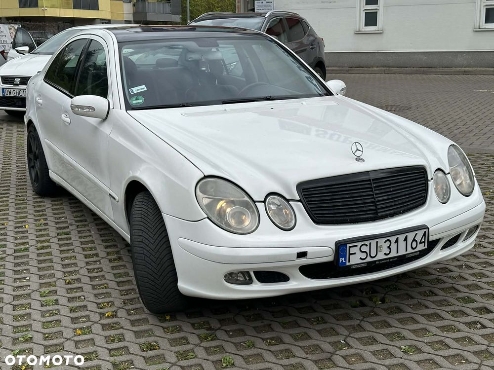 Mercedes-Benz Klasa E - 4