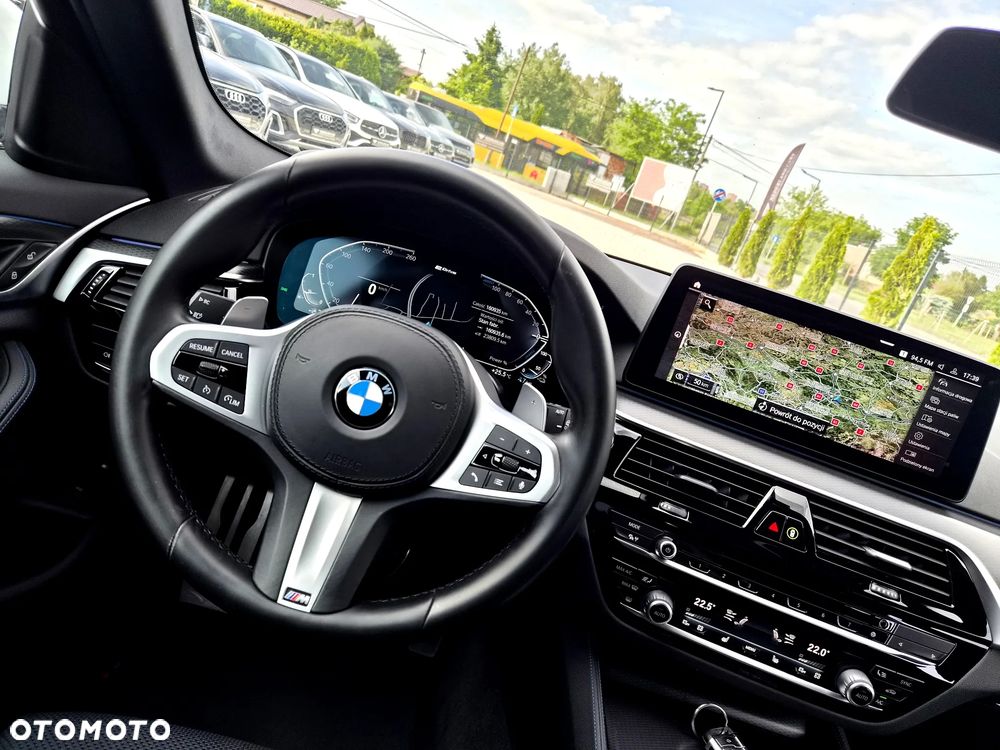 BMW Seria 5 530e M Sport sport - 22