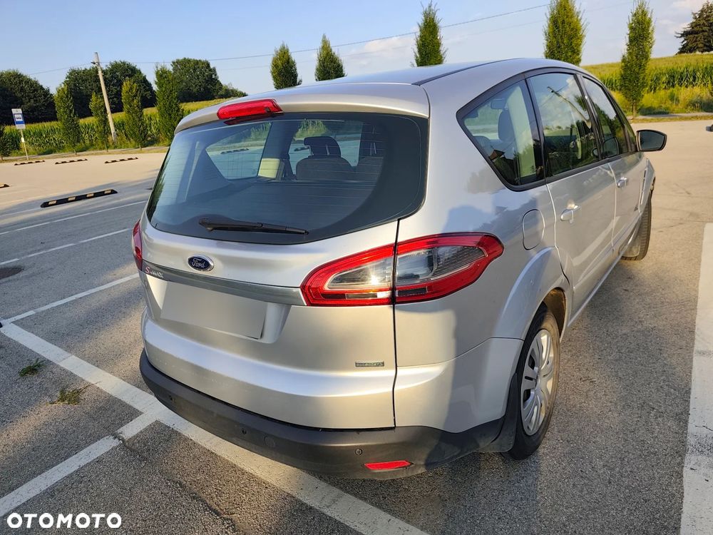 Ford S-Max - 5