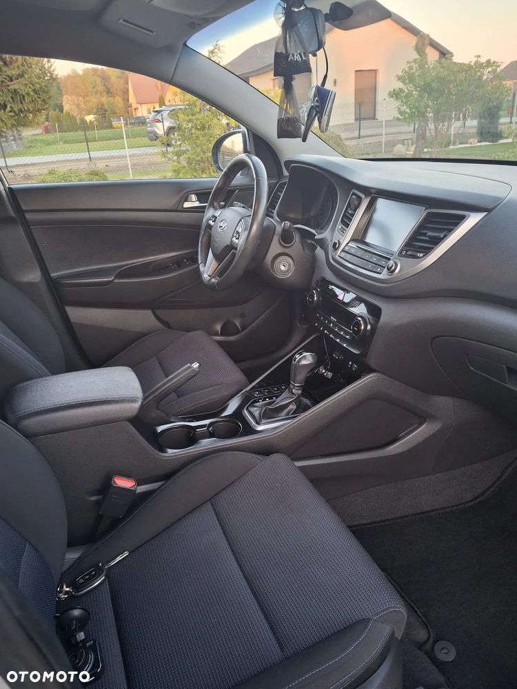 Hyundai Tucson blue 1.7 CRDi 2WD DCT Passion - 9