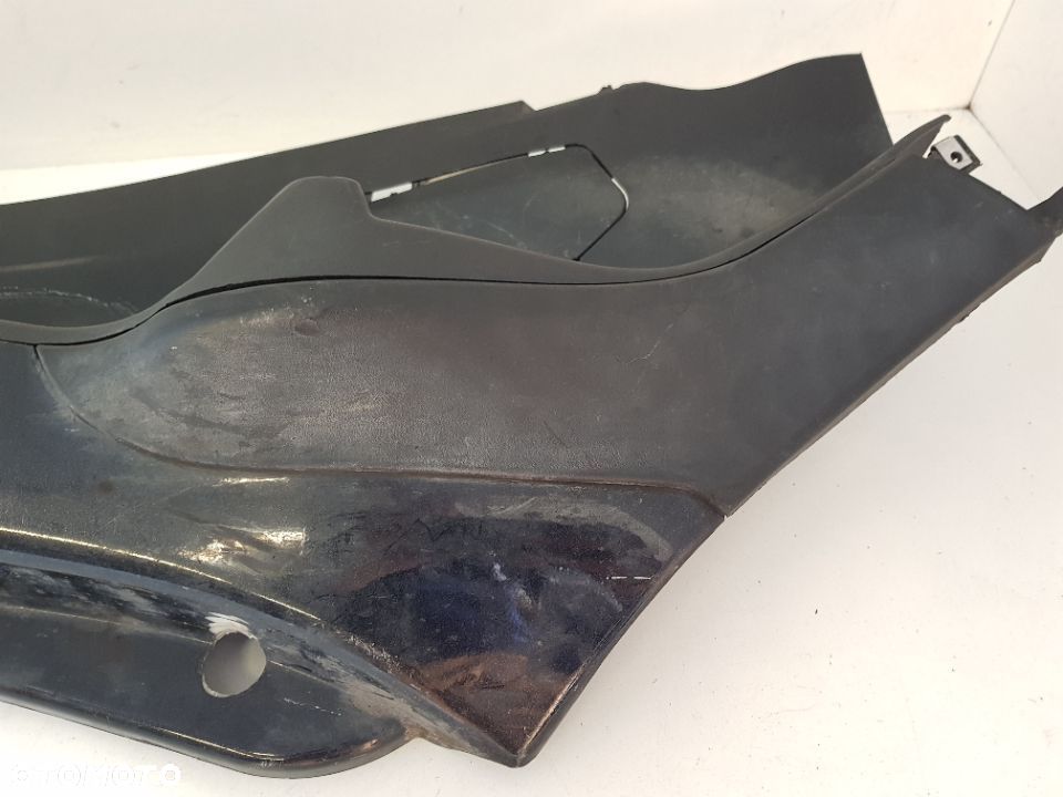 Piaggio MP3 09-14 Owiewka Płoza Podłoga Klapka 623069 - 2