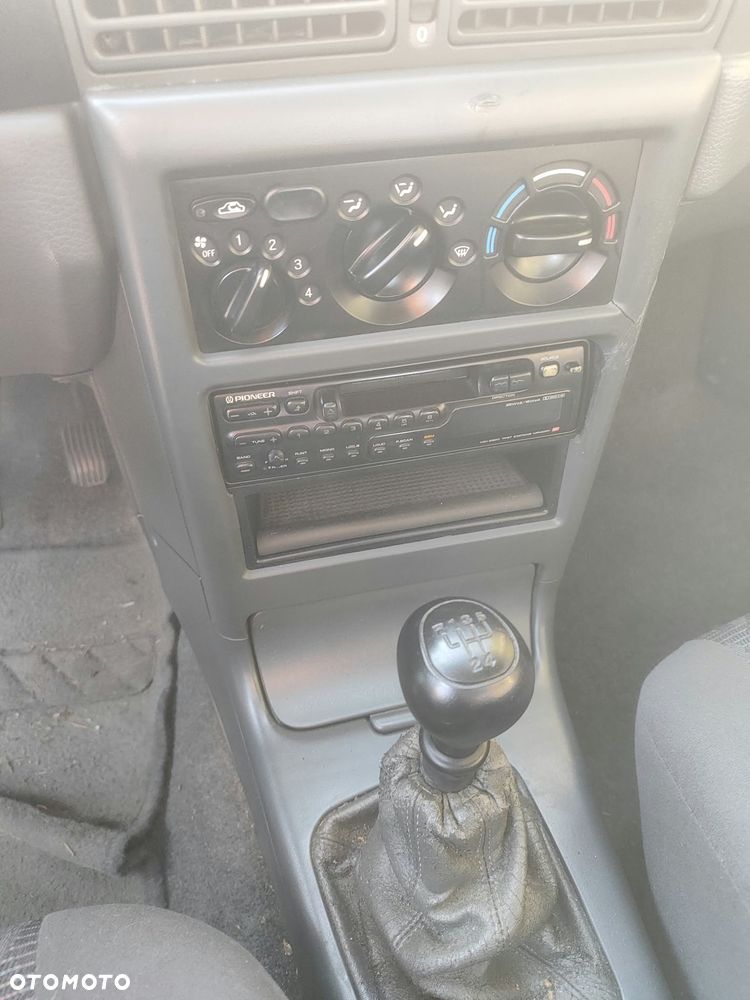 Daewoo Nexia 1.5 GL - 11