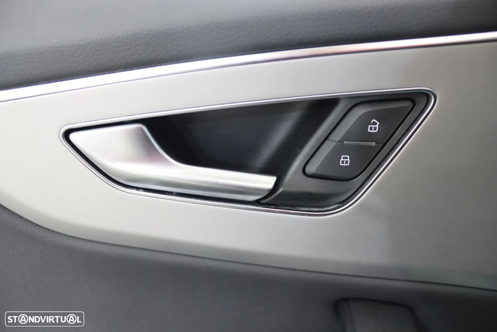 Audi Q8 - 17