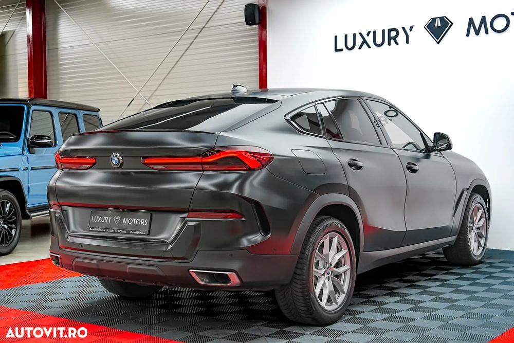 BMW X6 xDrive40i - 9