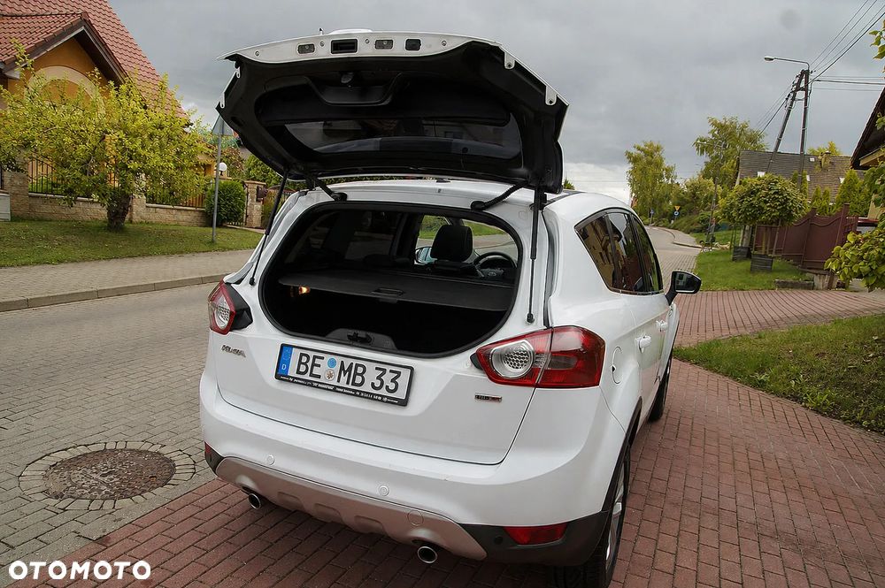 Ford Kuga 2.0 TDCi 4x4 Titanium - 21
