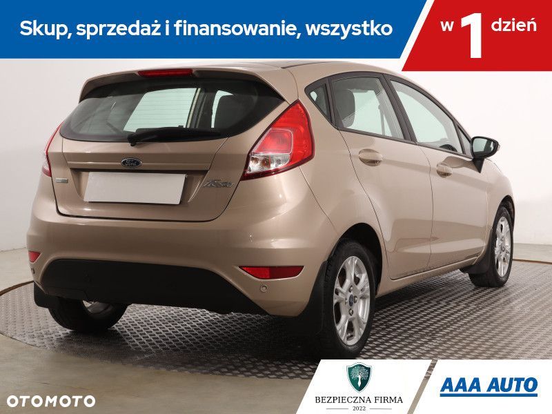Ford Fiesta - 7