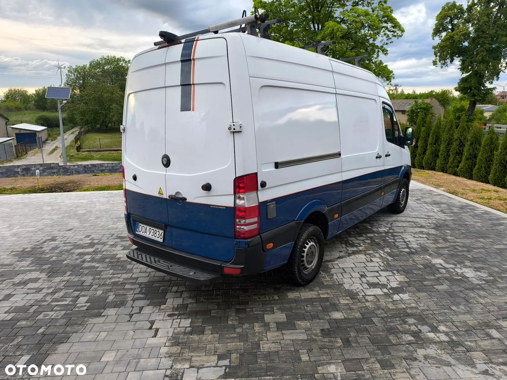 Mercedes-Benz Sprinter - 4